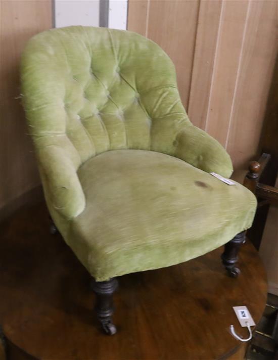 A Victorian button spoon back childs chair